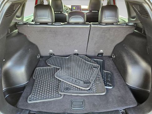 Used 2023 Jeep Compass Trailhawk image 6