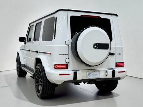 Used 2022 Mercedes-Benz G 63 AMG 4MATIC w/ AMG Performance Package image 24