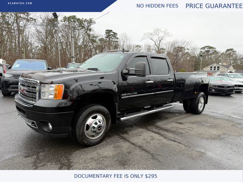 Used 2014 GMC Sierra 3500 Denali image 1