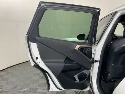 Certified 2025 BMW X3 xDrive30i w/ M Sport Package image 24