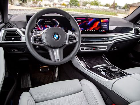 New 2026 BMW X5 xDrive40i w/ M Sport Package image 10