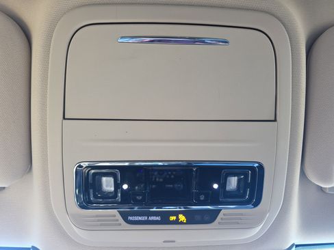 Used 2022 Lincoln Corsair AWD w/ Equipment Group 101A image 40