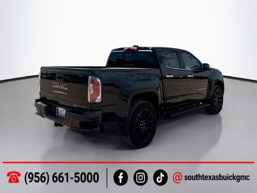 Used 2022 GMC Canyon Denali w/ Denali Black Edition Package AWD/4WD image 8