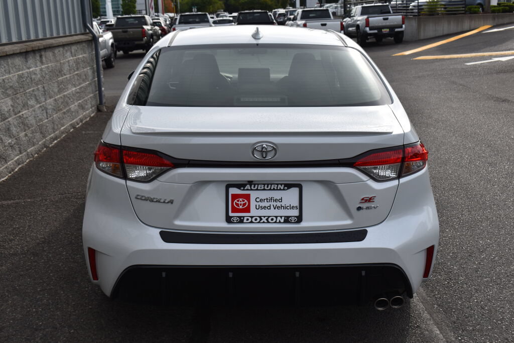Certified 2026 Toyota Corolla SE w/ SE Premium Package FWD image 6