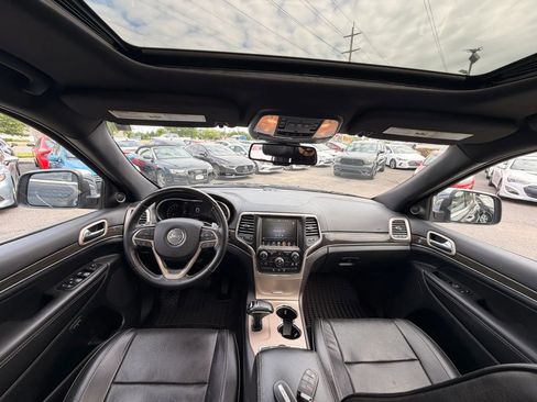 Used 2014 Jeep Grand Cherokee Overland AWD/4WD image 33