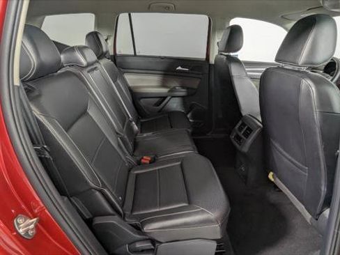 Used 2022 Volkswagen Atlas SE w/ Black Wheel Package image 22