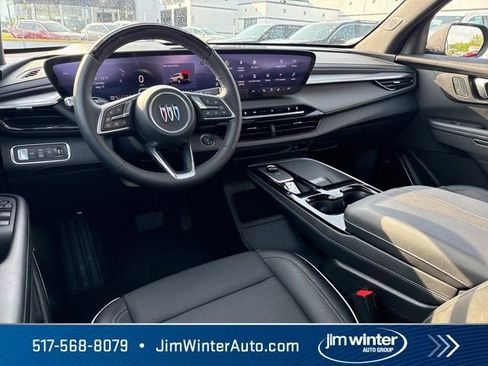 Used 2025 Buick Enclave Preferred w/ Super Cruise Package AWD/4WD image 22