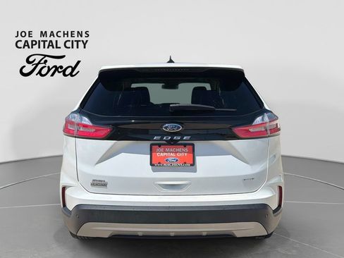 Used 2022 Ford Edge SEL w/ Convenience Package AWD/4WD image 6