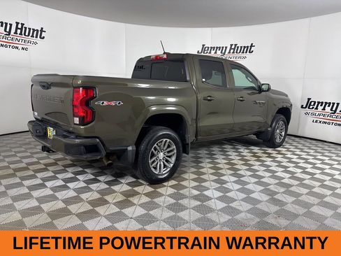 Used 2023 Chevrolet Colorado LT w/ LT Convenience Package II image 5