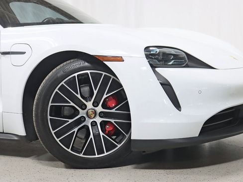 Used 2021 Porsche Taycan 4S AWD/4WD image 5