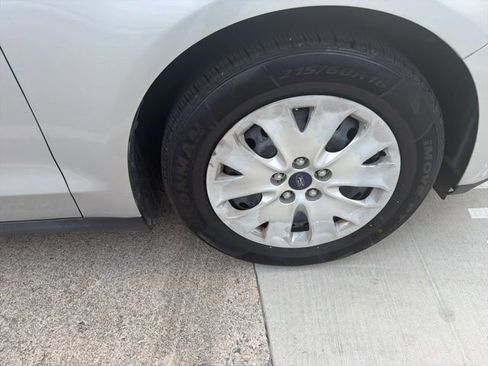 Used 2014 Ford Fusion S image 10