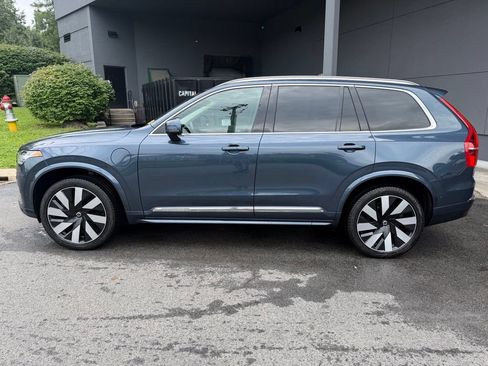 Certified 2024 Volvo XC90 T8 Plus w/ Protection Package Premier AWD/4WD image 3