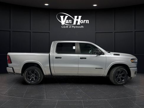 Used 2025 RAM 1500 Big Horn AWD/4WD image 8