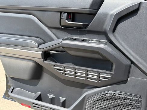 Used 2025 Toyota Tacoma SR5 image 22