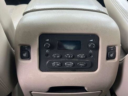 Used 2004 Cadillac Escalade AWD image 26