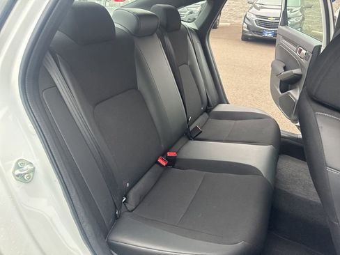 Used 2022 Honda Civic Sport image 15