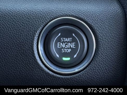 New 2026 GMC Acadia Denali Ultimate w/ LPO, Floor Liner Package AWD/4WD image 16