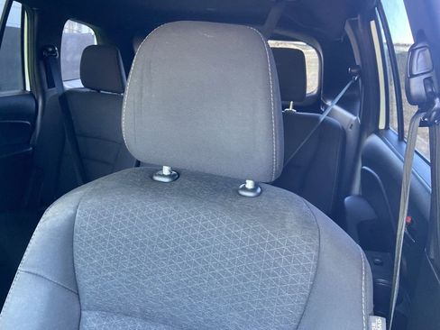 Used 2021 Honda Passport Sport image 13