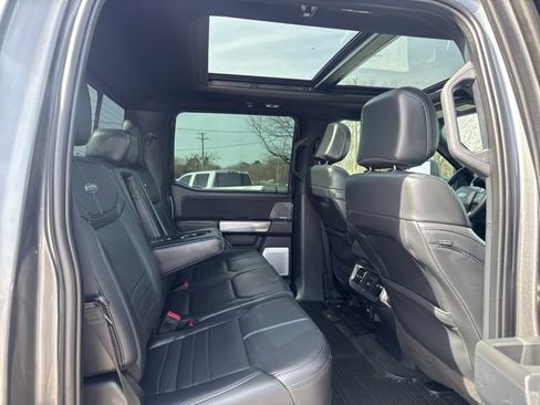 Used 2025 Ford F250 Platinum w/ Tremor Off-Road Package image 40