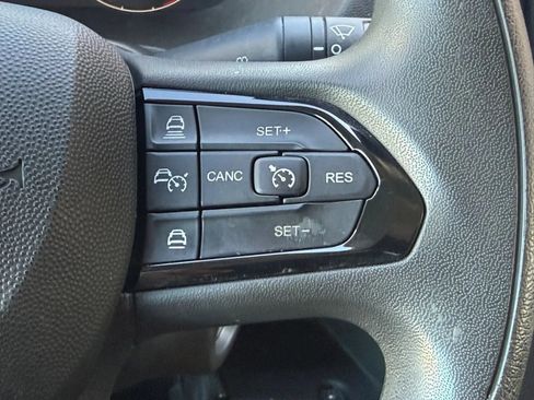 Used 2025 RAM ProMaster 2500 w/ Convenience Group FWD image 24