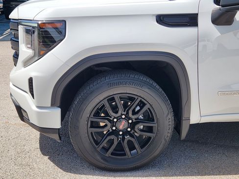 Used 2024 GMC Sierra 1500 Elevation AWD/4WD image 26