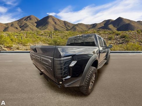 Used 2019 Ford F150 Raptor w/ Equipment Group 801A Mid AWD/4WD image 4