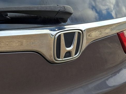 Used 2017 Honda CR-V EX-L image 5