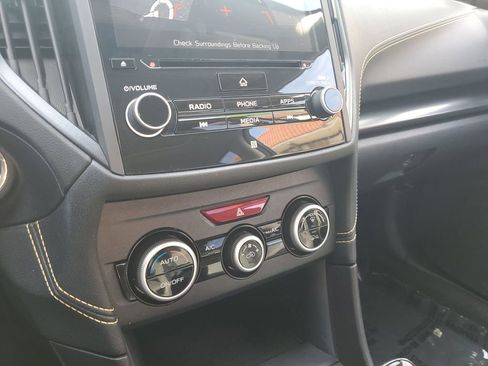 Used 2021 Subaru Crosstrek 2.5i Sport w/ Moonroof Package image 31