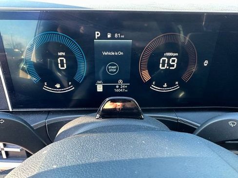 Used 2024 Hyundai Santa Fe XRT image 29