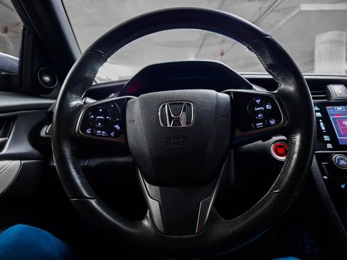 Certified 2018 Honda Civic Sport Touring image 26