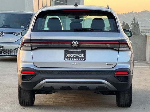 New 2026 Volkswagen Taos S AWD/4WD image 5