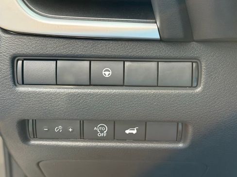 New 2026 Nissan Rogue SV AWD/4WD image 12