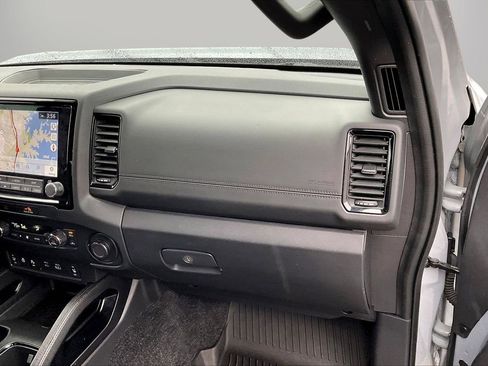 Used 2022 Nissan Frontier PRO-4X w/ Pro-4X Premium Package image 21