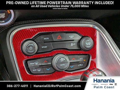 Used 2017 Dodge Challenger R/T RWD image 15