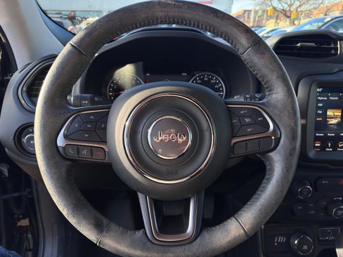 Used 2019 Jeep Renegade Limited w/ UConnect 8.4 Nav Group image 17