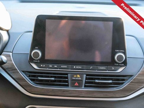 Used 2023 Nissan Altima 2.5 SV FWD image 15