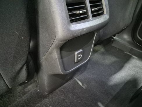 Used 2020 Chevrolet Equinox LS w/ LS Convenience Package FWD image 27