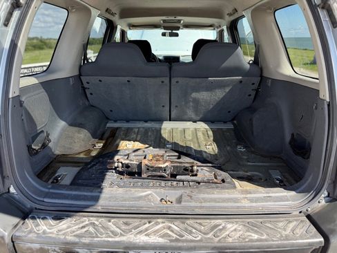 Used 2004 Nissan Xterra XE RWD image 16
