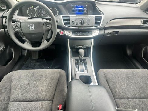 Used 2014 Honda Accord EX image 10