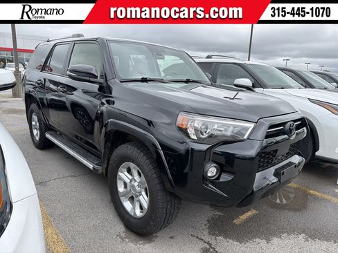 Used 2023 Toyota 4Runner SR5 Premium w/ Moonroof Package AWD/4WD image 1