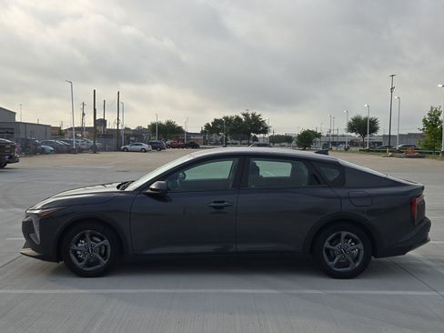 Used 2025 Kia K4 FWD image 7