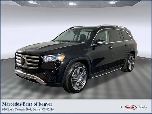 Used 2026 Mercedes-Benz GLS 450 4MATIC image 1