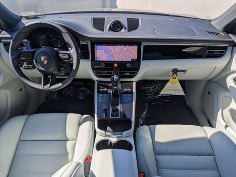 New 2026 Porsche Macan Turbo image 22