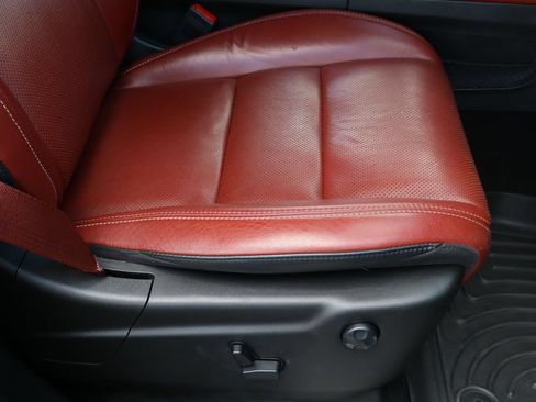 Used 2023 Dodge Durango SRT AWD/4WD image 28