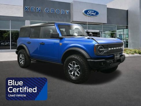 Certified 2025 Ford Bronco Badlands image 1
