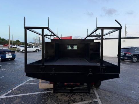 Used 2017 Ford F350 XL image 5