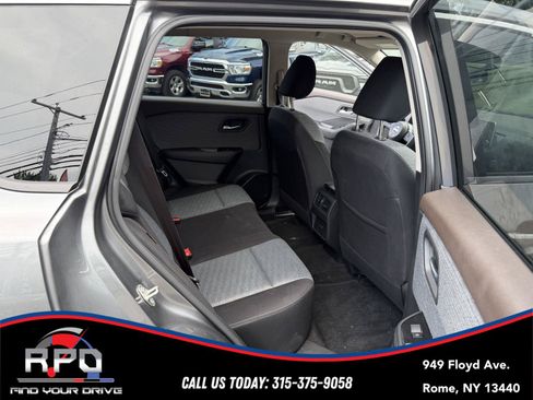 Used 2023 Nissan Rogue SV AWD/4WD image 22