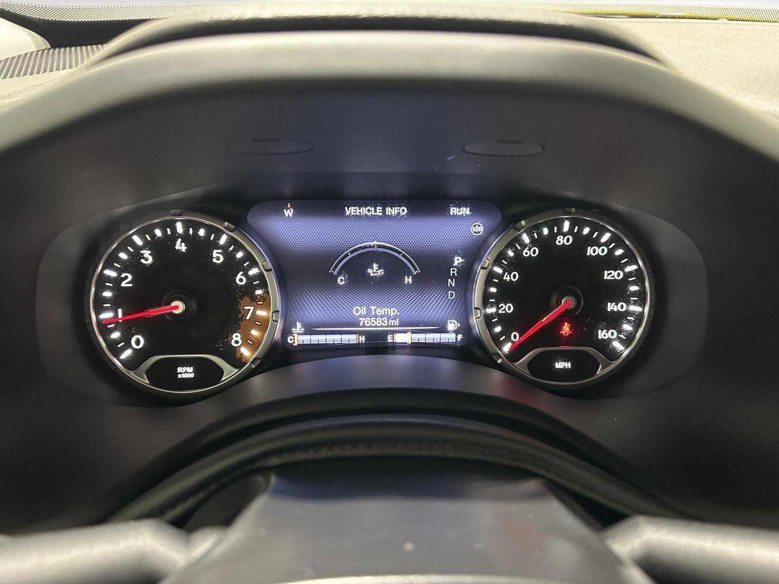 Used 2016 Jeep Renegade Trailhawk AWD/4WD image 10