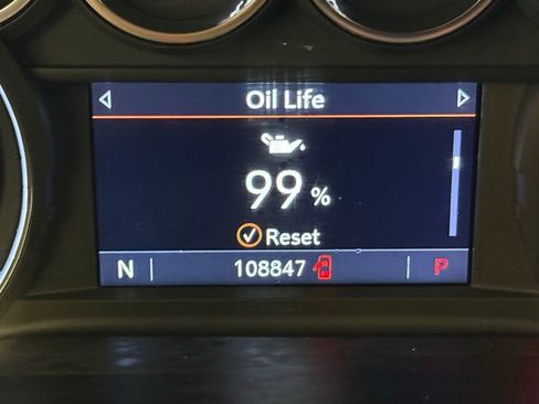 Used 2021 Chevrolet Tahoe LT w/ LT Signature Plus Package image 39