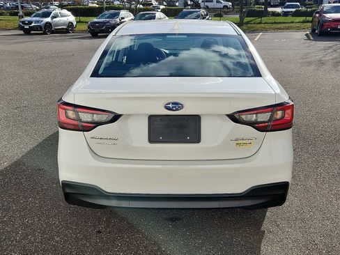 Used 2022 Subaru Legacy Premium image 5